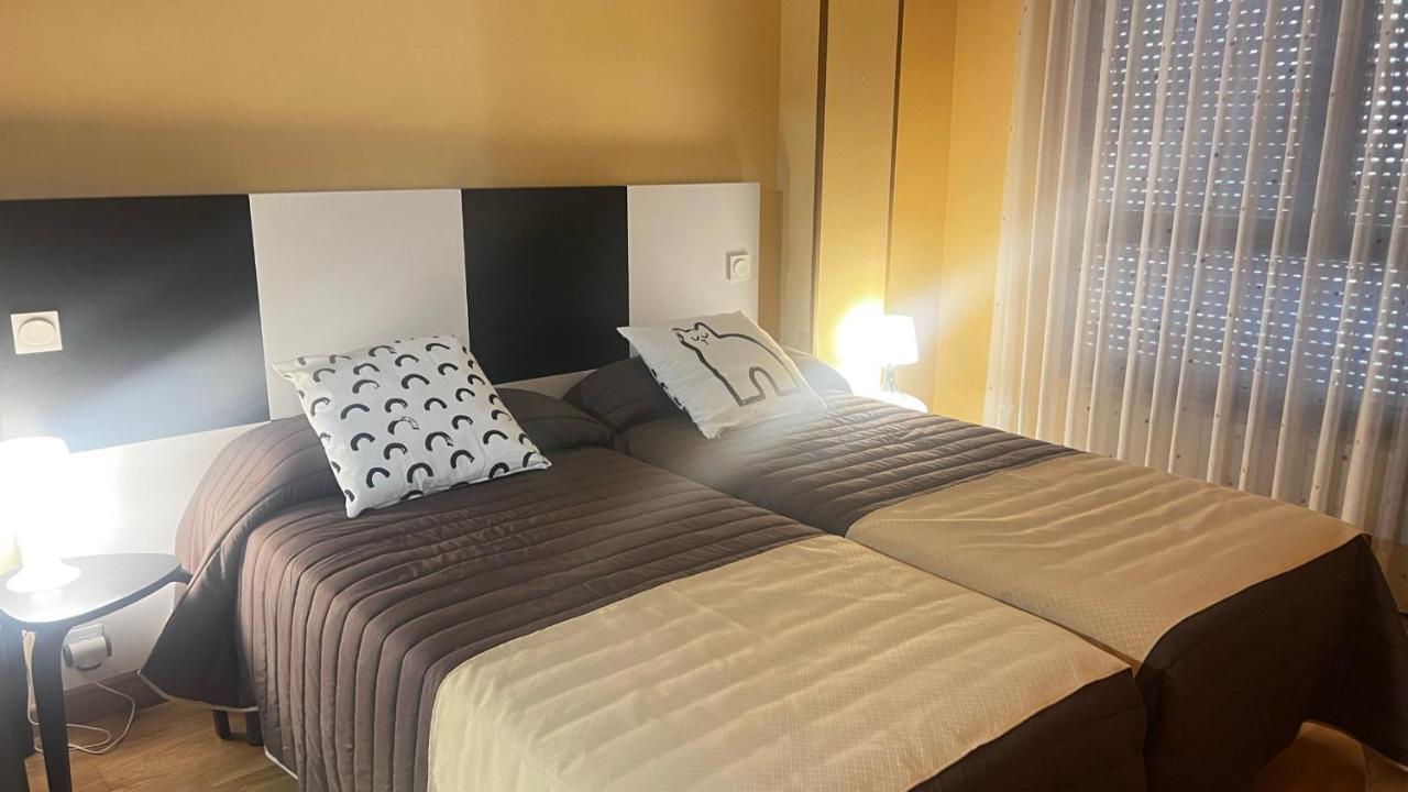 El Primero G - Aljaferia Appartement