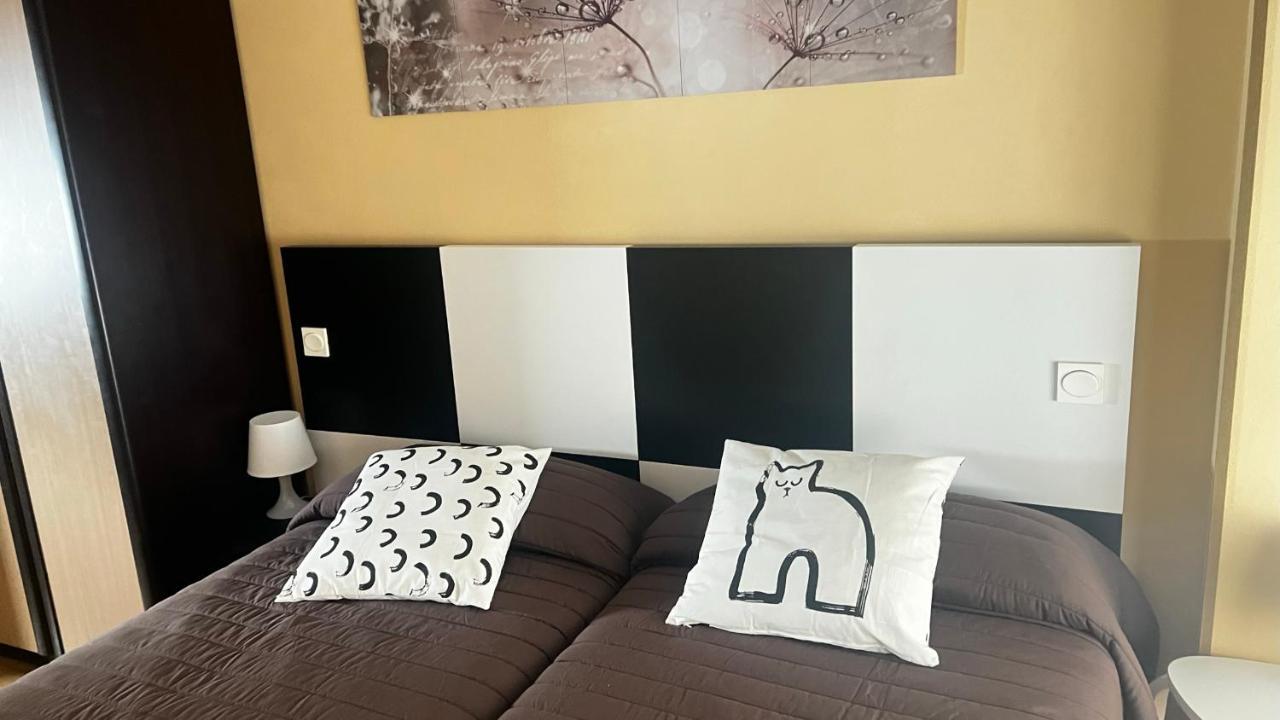 El Primero G - Aljaferia Appartement